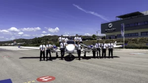 atpl-graduacion-aerodynamcis-academy